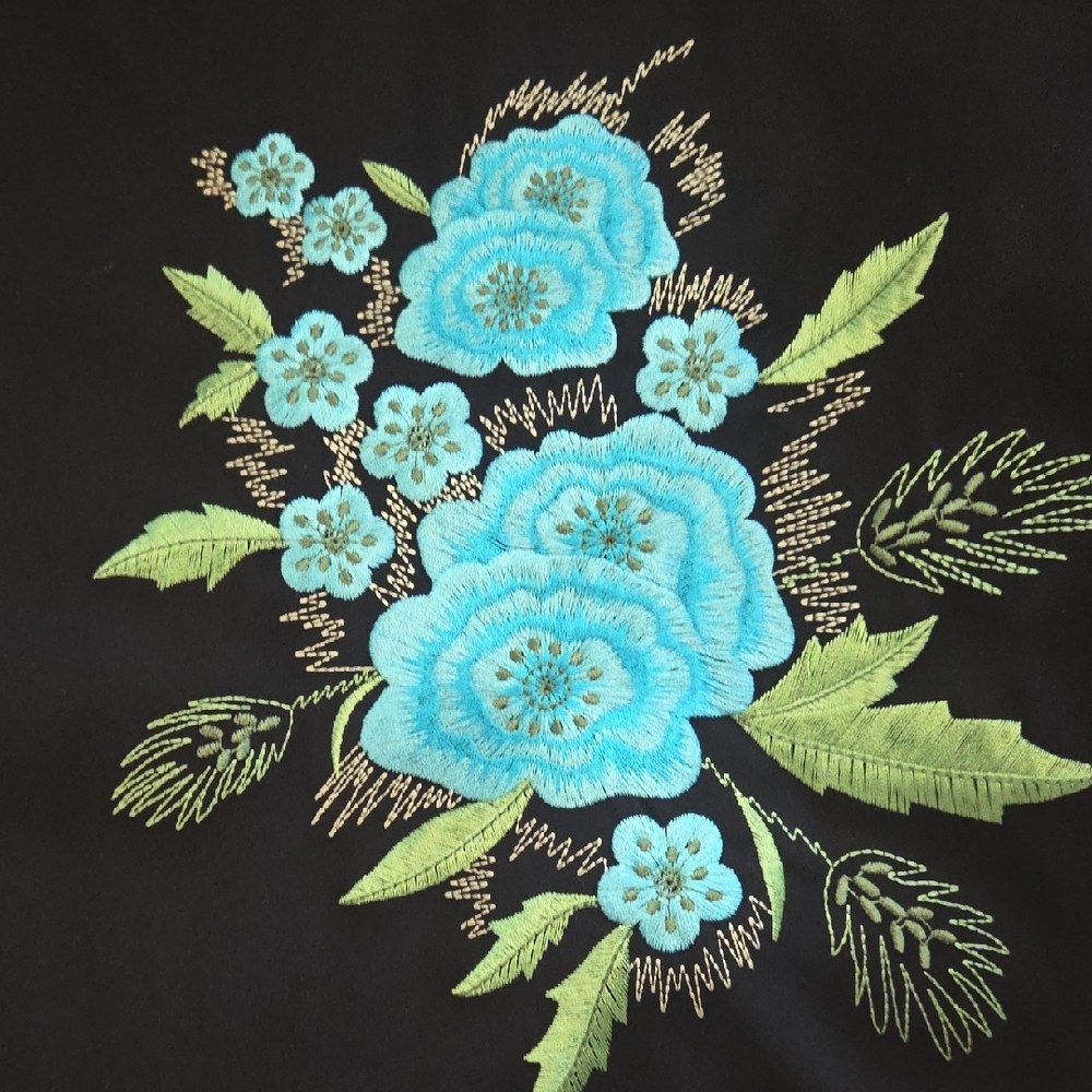 CDC Black Dress With Blue Emboidered Florals Size 16 - Picture 4 of 9